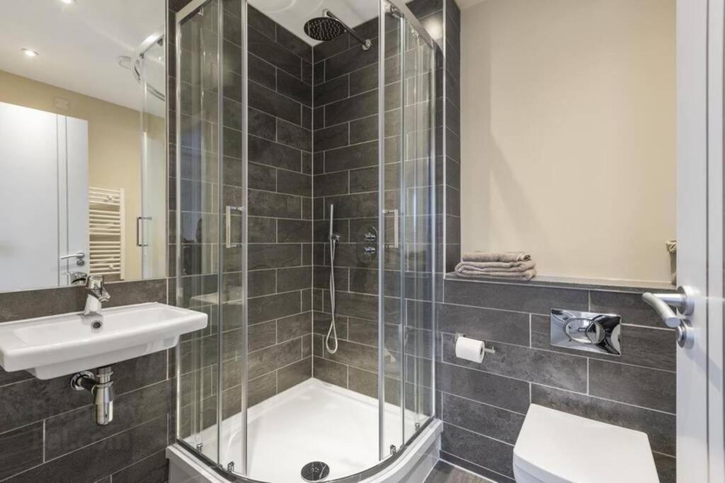 5* Luxury, City Centre, Brand New Development Belfast Dış mekan fotoğraf